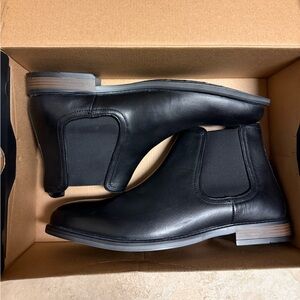Black Leather Chelsea Boots